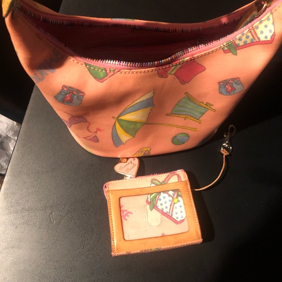 Purse - Picture 2 of 4
